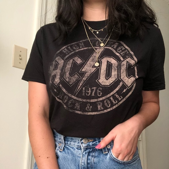NWT AC/DC BAND TEE GRAPHIC T SHIRT ROCK N ROLL TOP - Picture 2 of 9